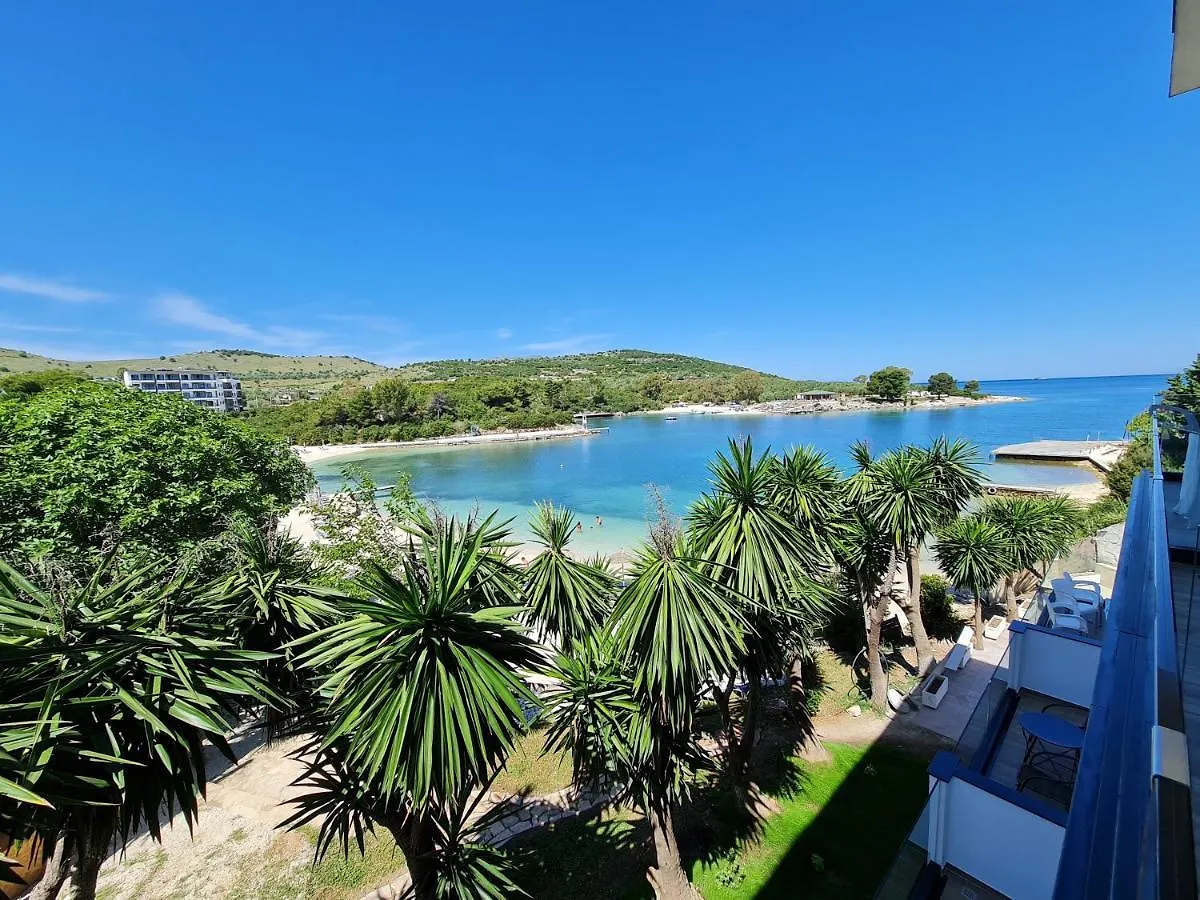 ****  Hotel Denoel Ksamil Albânia