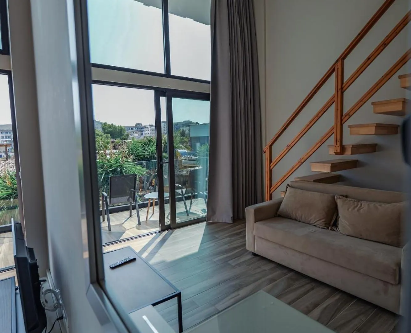 Hotel Denoel Ksamil