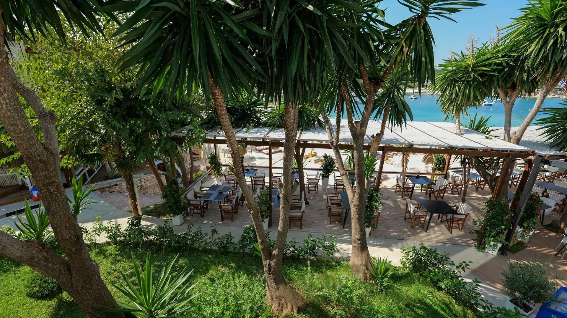 Hotel Denoel Ksamil