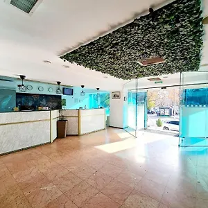 Mojo Otel Bükreş
