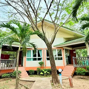 Hotel Lanta Palm , - **