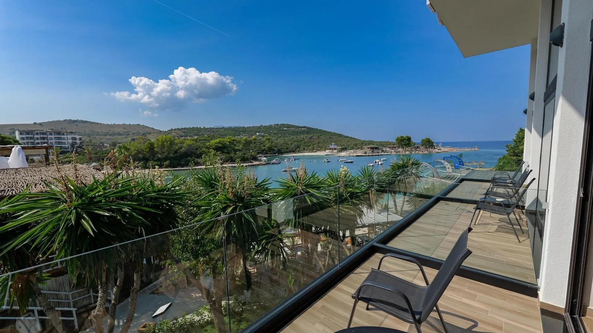 Hotel Denoel Ksamil