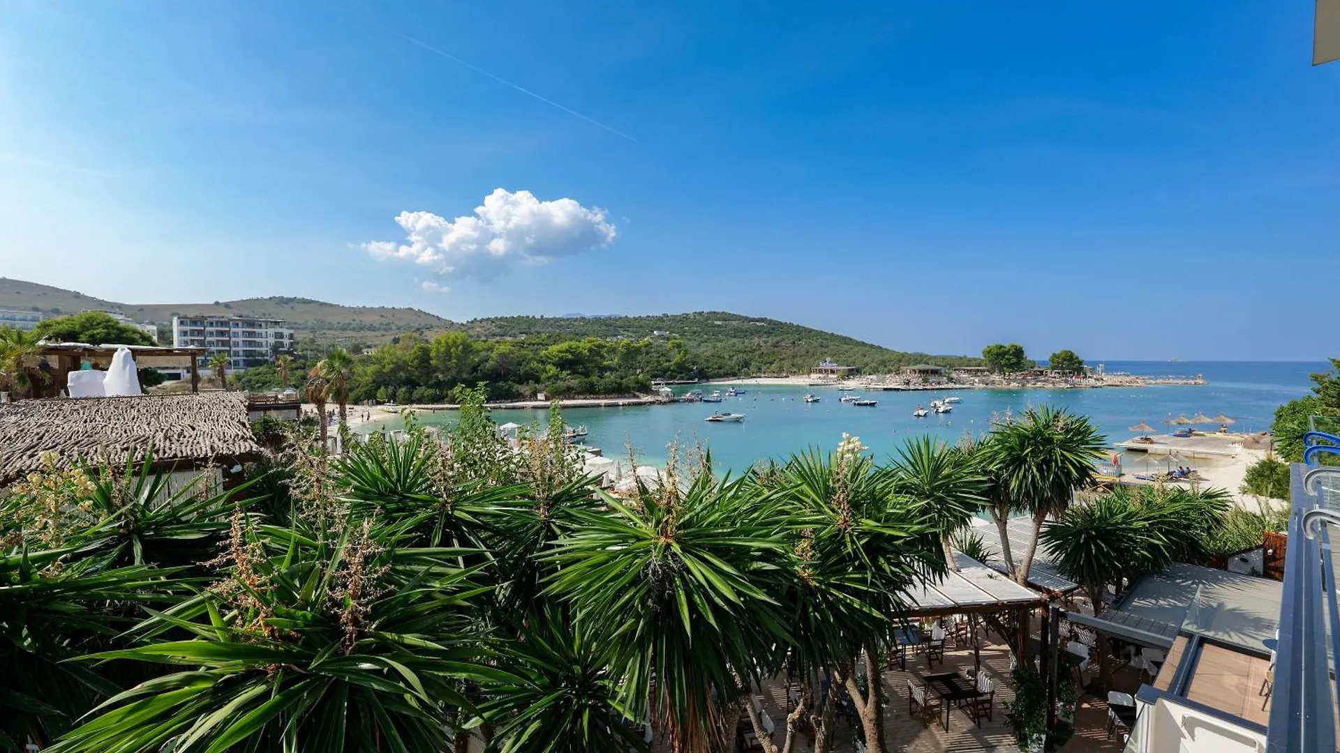 Hotel Denoel Ksamil
