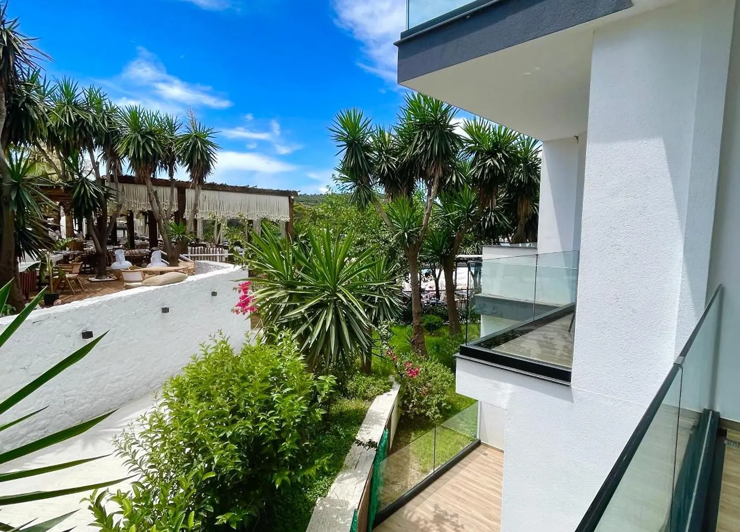 Hotel Denoel Ksamil